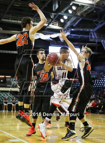Thumbnail 3 in Ouray vs. Holly (CHSAA 1A Consolation) photogallery.