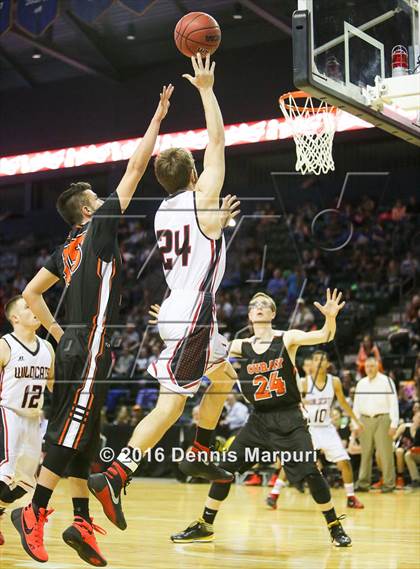 Thumbnail 3 in Ouray vs. Holly (CHSAA 1A Consolation) photogallery.