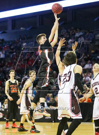 Thumbnail 2 in Ouray vs. Holly (CHSAA 1A Consolation) photogallery.