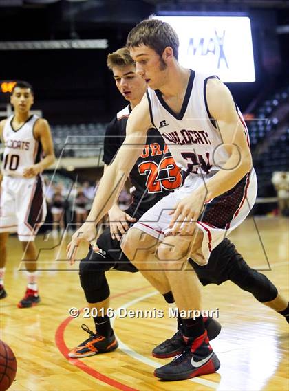 Thumbnail 3 in Ouray vs. Holly (CHSAA 1A Consolation) photogallery.