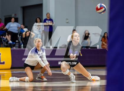 Thumbnail 1 in Center Hill @ DeSoto Central photogallery.