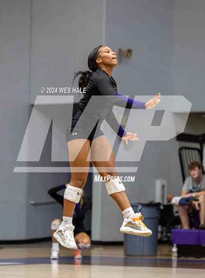 Thumbnail 2 in Center Hill @ DeSoto Central photogallery.