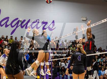 Thumbnail 2 in Center Hill @ DeSoto Central photogallery.