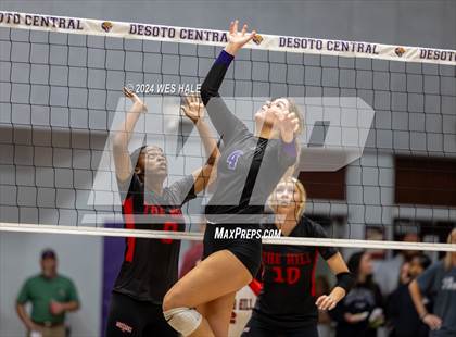 Thumbnail 1 in Center Hill @ DeSoto Central photogallery.