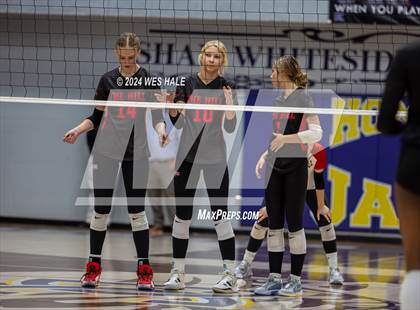Thumbnail 3 in Center Hill @ DeSoto Central photogallery.