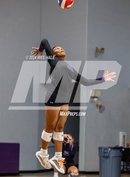 Thumbnail 3 in Center Hill @ DeSoto Central photogallery.