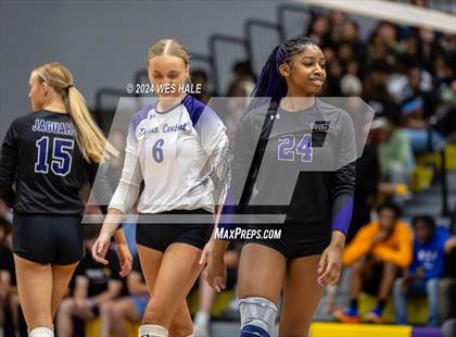 Thumbnail 1 in Center Hill @ DeSoto Central photogallery.