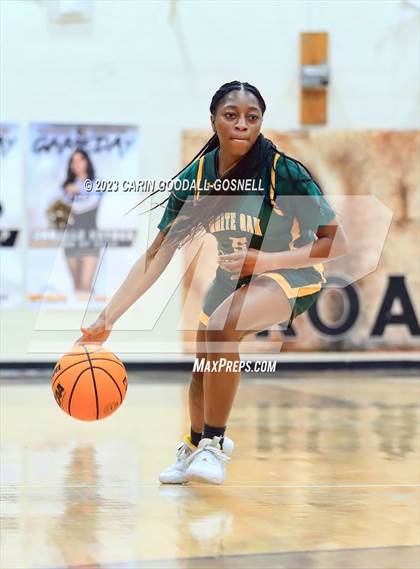 Thumbnail 3 in White Oak @ Croatan photogallery.