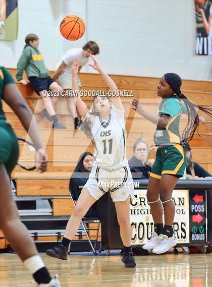 Thumbnail 3 in White Oak @ Croatan photogallery.