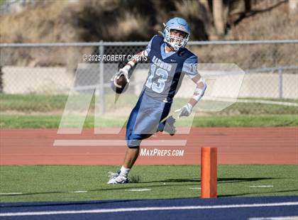 Thumbnail 1 in Camarillo @ Saugus photogallery.