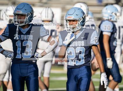 Thumbnail 1 in Camarillo @ Saugus photogallery.