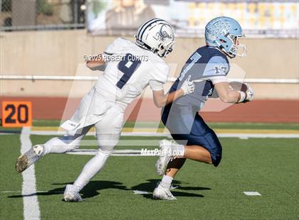 Thumbnail 1 in Camarillo @ Saugus photogallery.