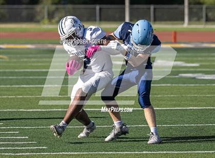 Thumbnail 2 in Camarillo @ Saugus photogallery.