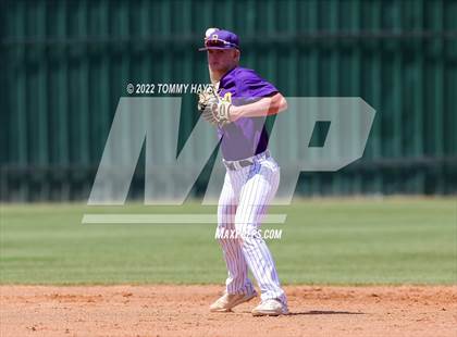 Thumbnail 1 in Captain Shreve @ Byrd photogallery.
