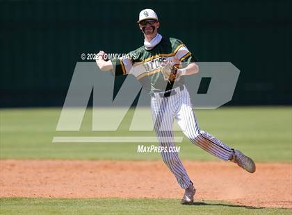Thumbnail 2 in Captain Shreve @ Byrd photogallery.