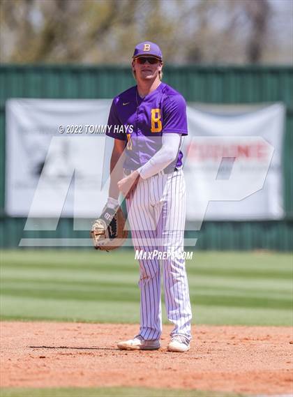 Thumbnail 2 in Captain Shreve @ Byrd photogallery.
