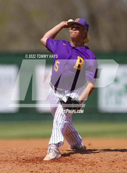 Thumbnail 1 in Captain Shreve @ Byrd photogallery.