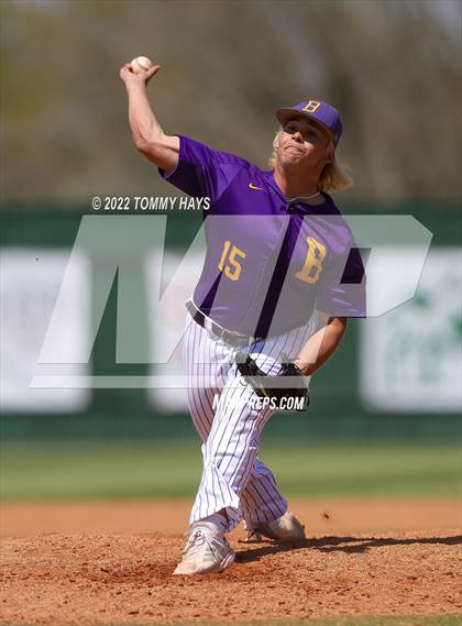 Thumbnail 2 in Captain Shreve @ Byrd photogallery.