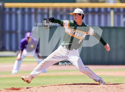 Thumbnail 3 in Captain Shreve @ Byrd photogallery.