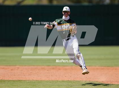 Thumbnail 2 in Captain Shreve @ Byrd photogallery.
