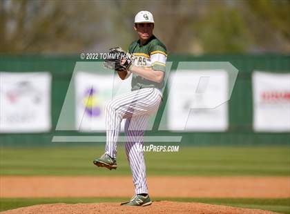 Thumbnail 2 in Captain Shreve @ Byrd photogallery.