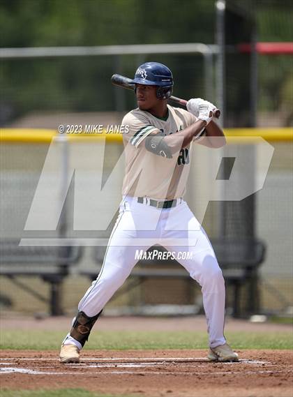 Thumbnail 3 in 44th Annual FACA North All-Stars vs West All-Stars photogallery.