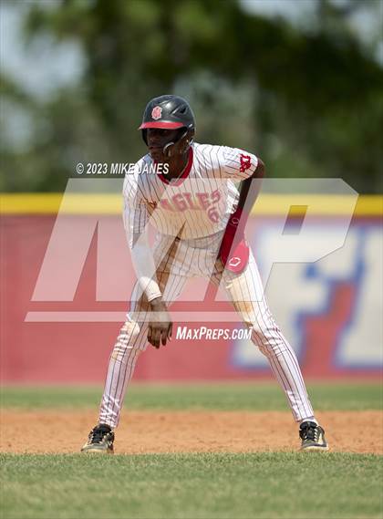 Thumbnail 3 in 44th Annual FACA North All-Stars vs West All-Stars photogallery.