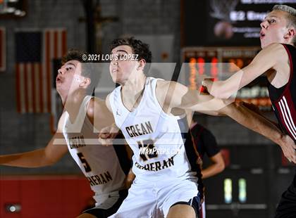 Thumbnail 2 in Crean Lutheran vs. JSerra Catholic (Mater Dei Extravaganza) photogallery.