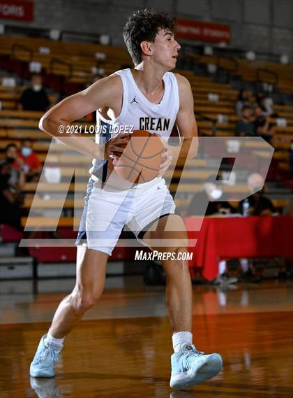 Thumbnail 1 in Crean Lutheran vs. JSerra Catholic (Mater Dei Extravaganza) photogallery.
