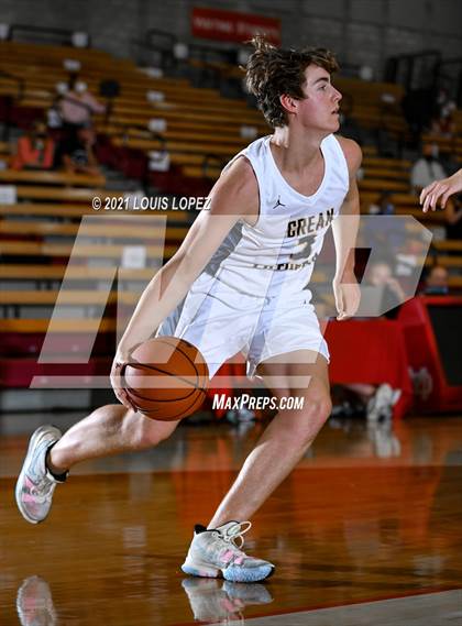 Thumbnail 3 in Crean Lutheran vs. JSerra Catholic (Mater Dei Extravaganza) photogallery.