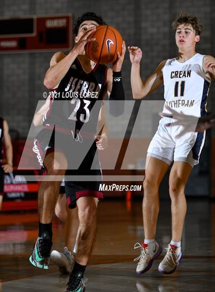 Thumbnail 3 in Crean Lutheran vs. JSerra Catholic (Mater Dei Extravaganza) photogallery.
