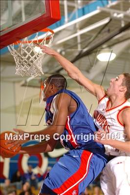 Thumbnail 2 in DeMatha vs. Jesuit (Les Schwab Challenge) photogallery.
