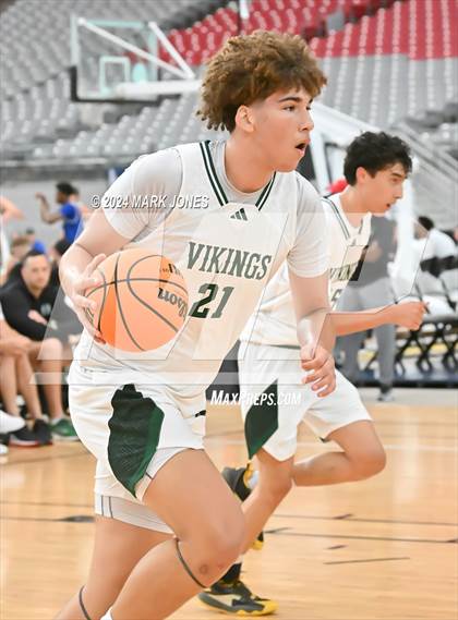 Thumbnail 2 in Sunnyslope vs. Timpview (Section 7) photogallery.