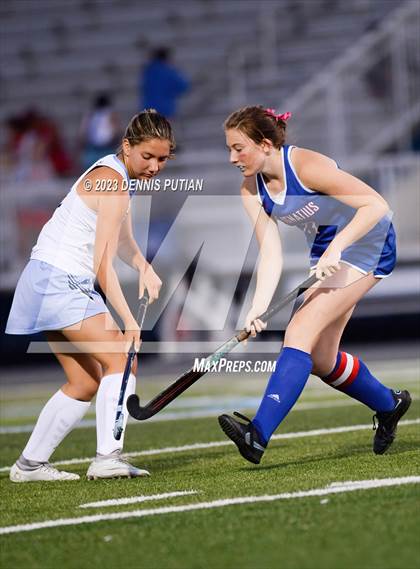 Thumbnail 2 in St. Ignatius College Preparatory @ Valley Christian photogallery.