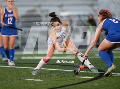 Thumbnail 3 in St. Ignatius College Preparatory @ Valley Christian photogallery.