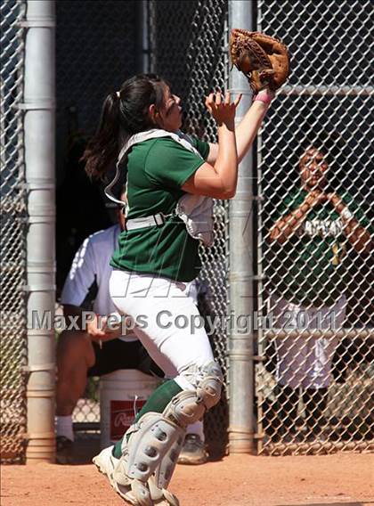 Thumbnail 1 in Pleasant Grove vs. Schurr (2011 Spring Jamboree) photogallery.