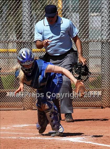 Thumbnail 2 in Pleasant Grove vs. Schurr (2011 Spring Jamboree) photogallery.