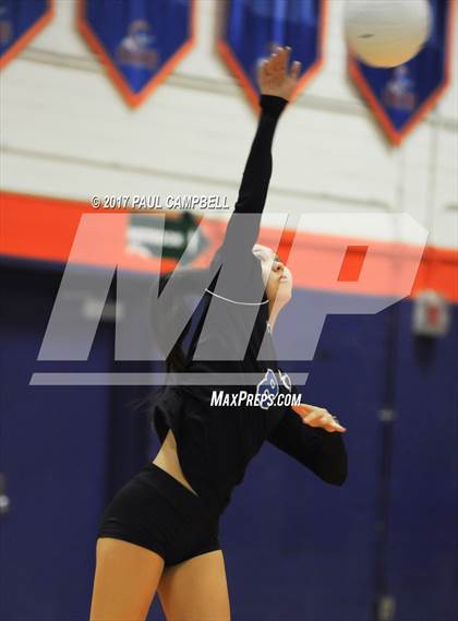 Thumbnail 3 in Snowflake vs Valley Christian (AIA 3A Quarterfinal) photogallery.