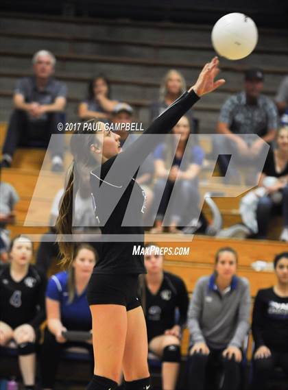 Thumbnail 2 in Snowflake vs Valley Christian (AIA 3A Quarterfinal) photogallery.