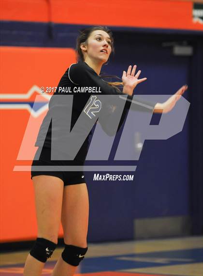 Thumbnail 1 in Snowflake vs Valley Christian (AIA 3A Quarterfinal) photogallery.