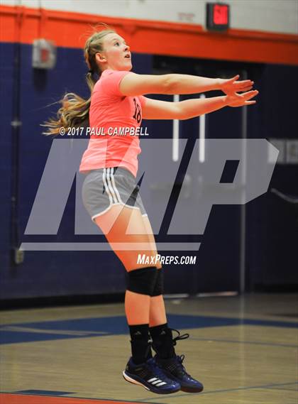 Thumbnail 1 in Snowflake vs Valley Christian (AIA 3A Quarterfinal) photogallery.