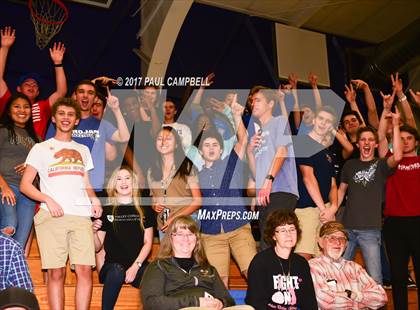 Thumbnail 1 in Snowflake vs Valley Christian (AIA 3A Quarterfinal) photogallery.