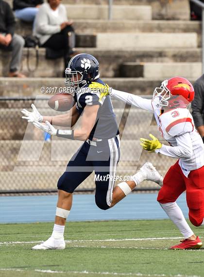 Thumbnail 3 in Marin Catholic vs. De Anza (CIF NCS D3 Playoffs) photogallery.