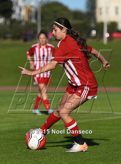 Thumbnail 3 in University vs Lowell photogallery.