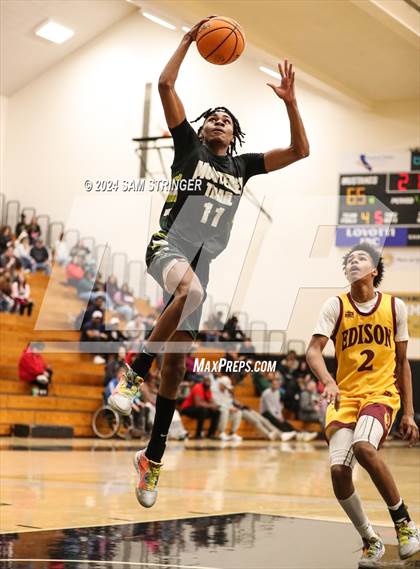 Thumbnail 2 in Edison vs. Monterey Trail (Super Saturday Showcase) photogallery.