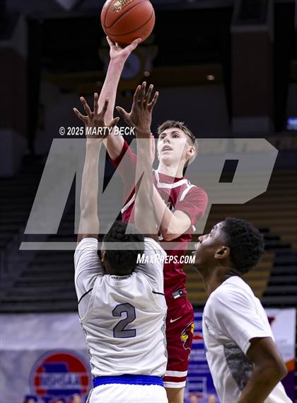 Thumbnail 3 in Benton vs Vashon (MSHSAA Class 4 Championship) photogallery.