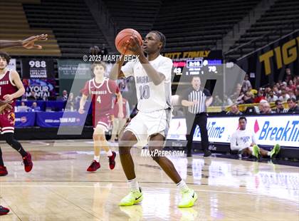 Thumbnail 2 in Benton vs Vashon (MSHSAA Class 4 Championship) photogallery.