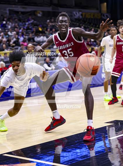 Thumbnail 2 in Benton vs Vashon (MSHSAA Class 4 Championship) photogallery.