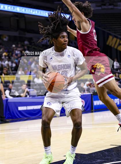 Thumbnail 3 in Benton vs Vashon (MSHSAA Class 4 Championship) photogallery.