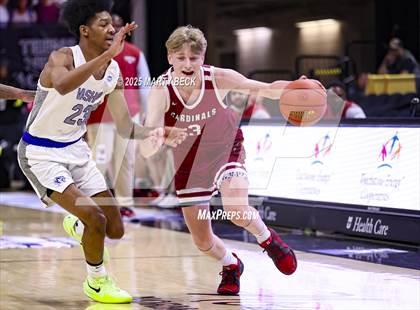 Thumbnail 1 in Benton vs Vashon (MSHSAA Class 4 Championship) photogallery.
